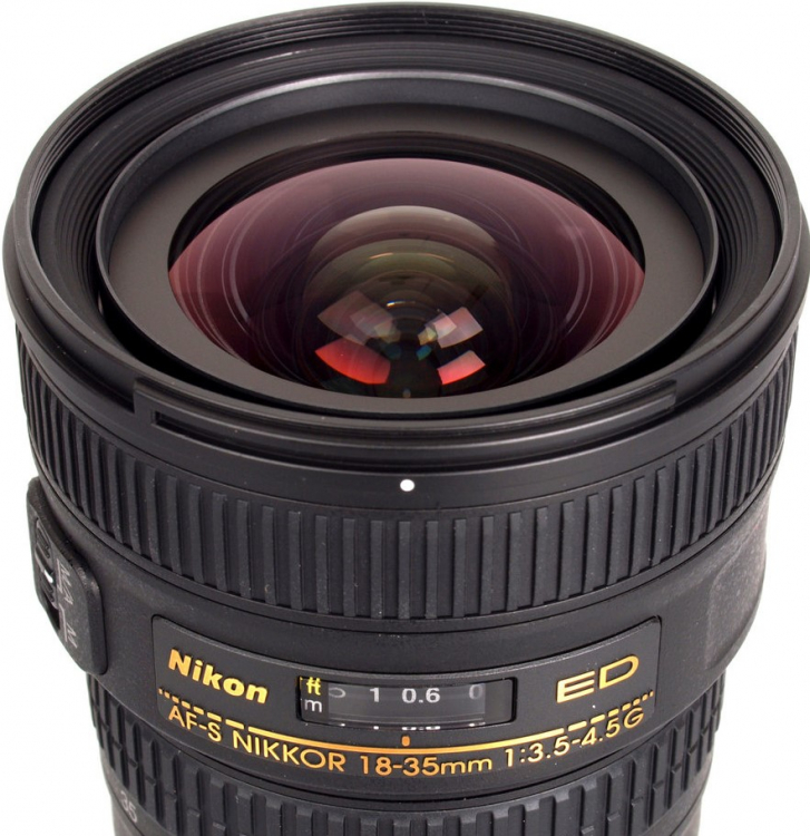 Объектив Nikon 18-35mm f/3.5-4.5D ED-IF AF Zoom-Nikkor