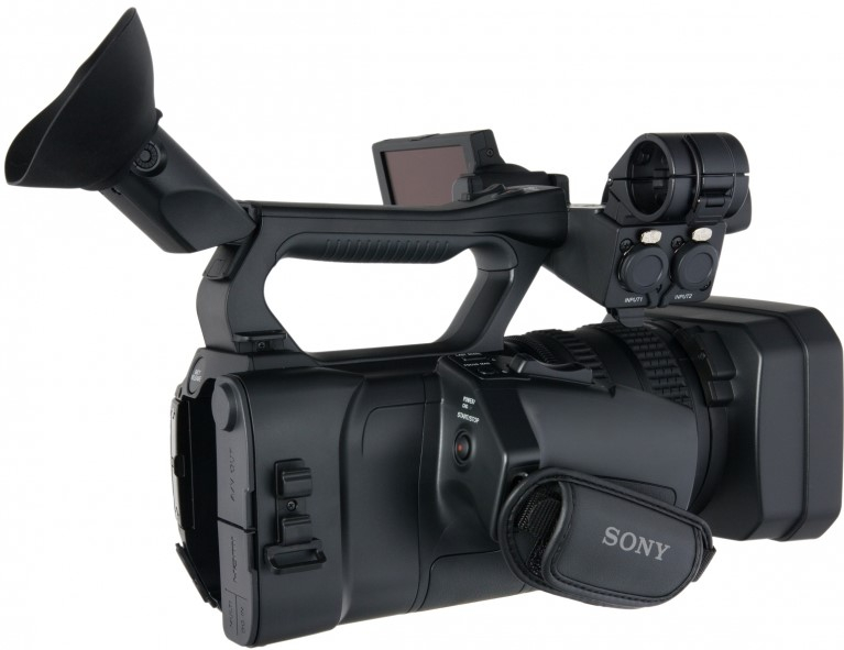 Видеокамера Sony HXR-NX100