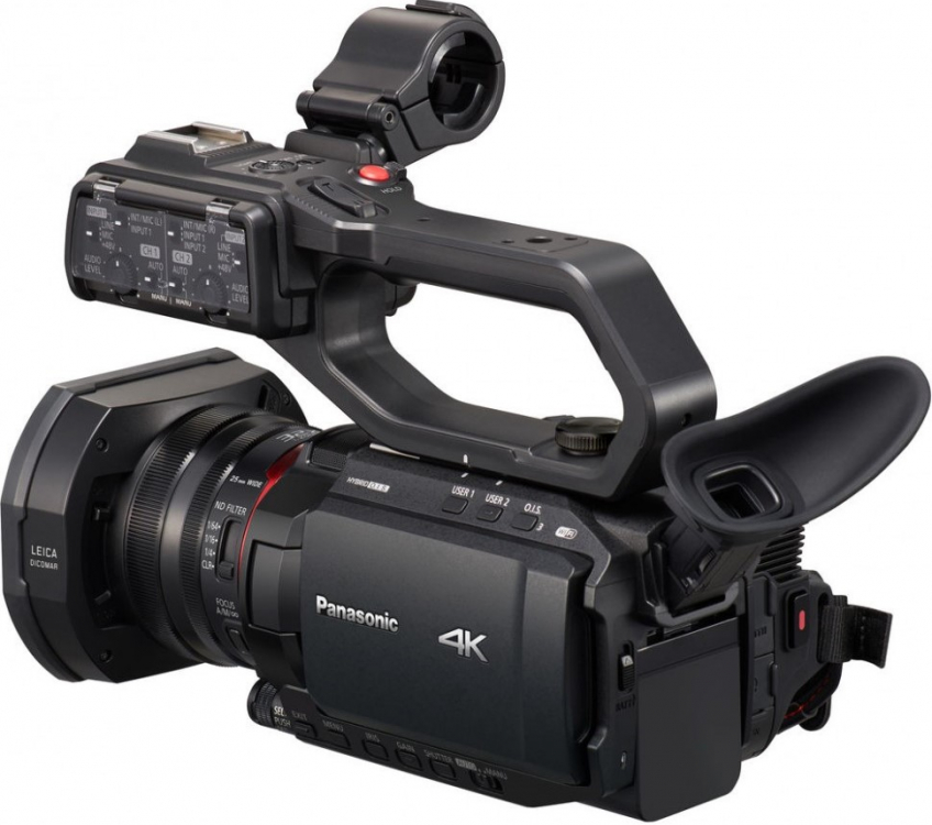 Видеокамера Panasonic HC-X2000
