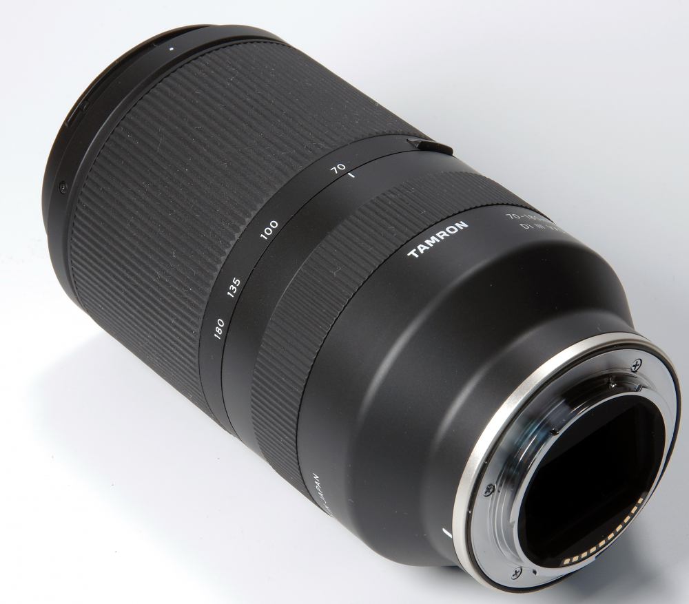 Объектив Tamron A056 70-180mm Di III VXD F/2.8 Sony E