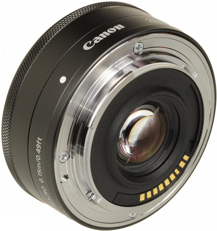Объектив Canon EF-M 22mm f/2 STM